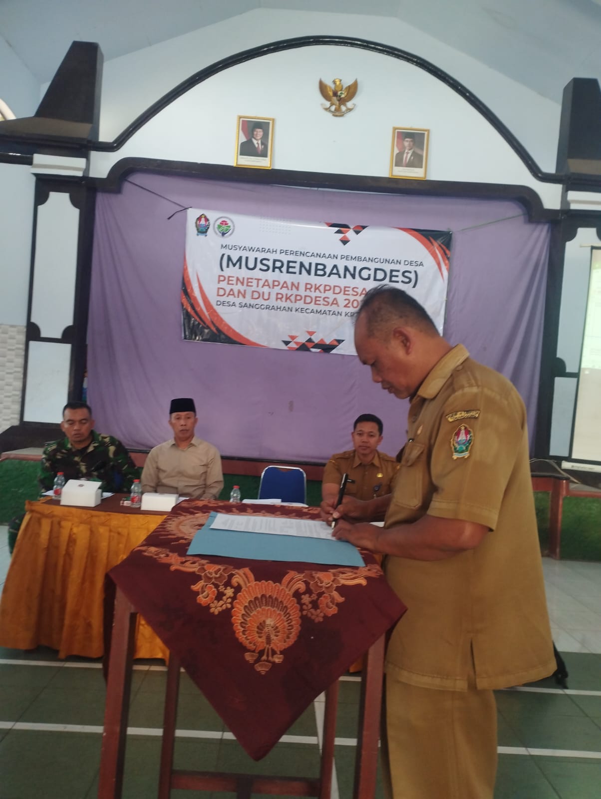 Gambar Berita